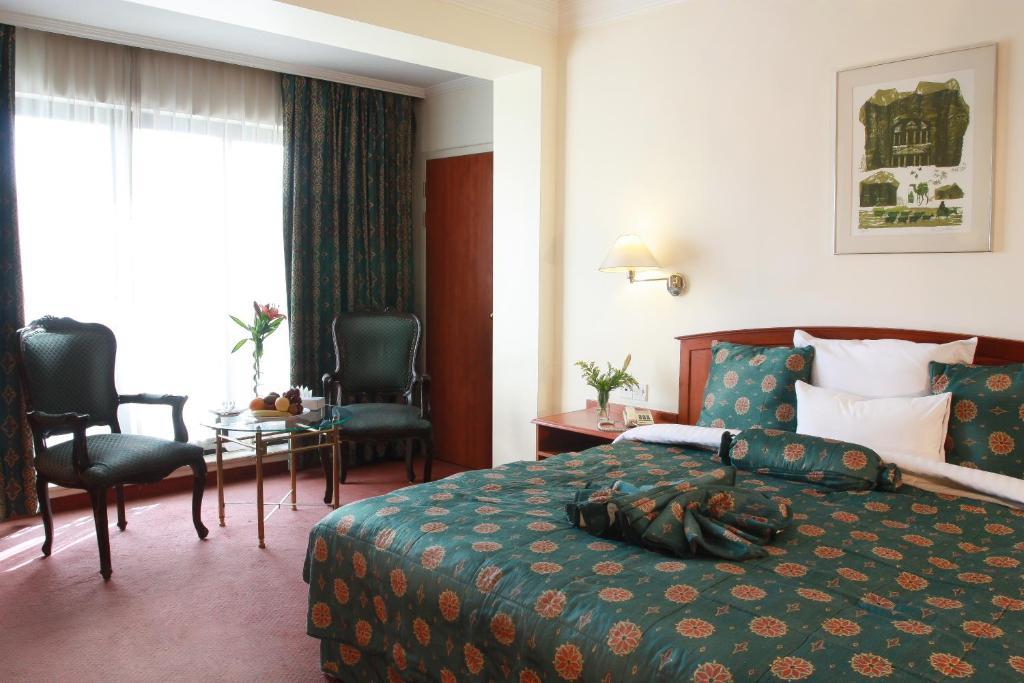 Hotel Grand Palace