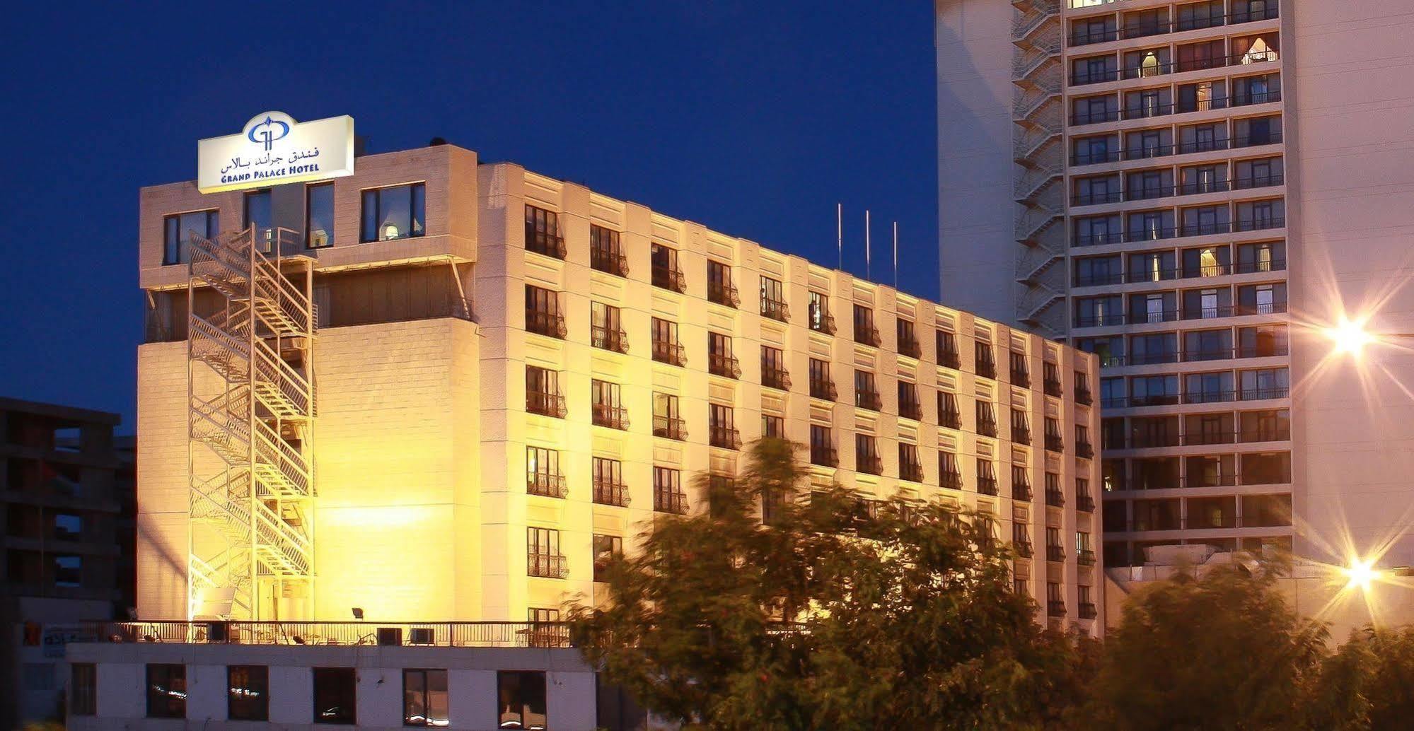 Grand Palace Hotel 4*